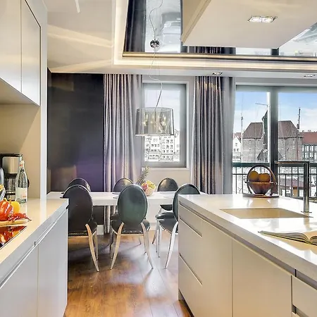 Flatinfo Szafarnia Apartment Gdansk